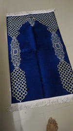 Load image into Gallery viewer, Premium Velvet Prayer Mat With Detailing
