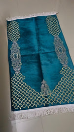 Load image into Gallery viewer, Premium Velvet Prayer Mat With Detailing
