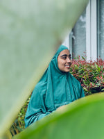 Load image into Gallery viewer, نَبات : Foliage Luxe Solid Prayer Dress
