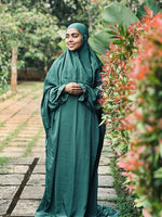 Load image into Gallery viewer, نَبات : Foliage Luxe Solid Prayer Dress
