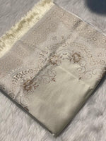 Load image into Gallery viewer, Light  weight mat with pouch
