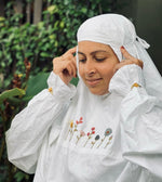 Load image into Gallery viewer, Zuhuur Timeless Cotton Prayer Dress
