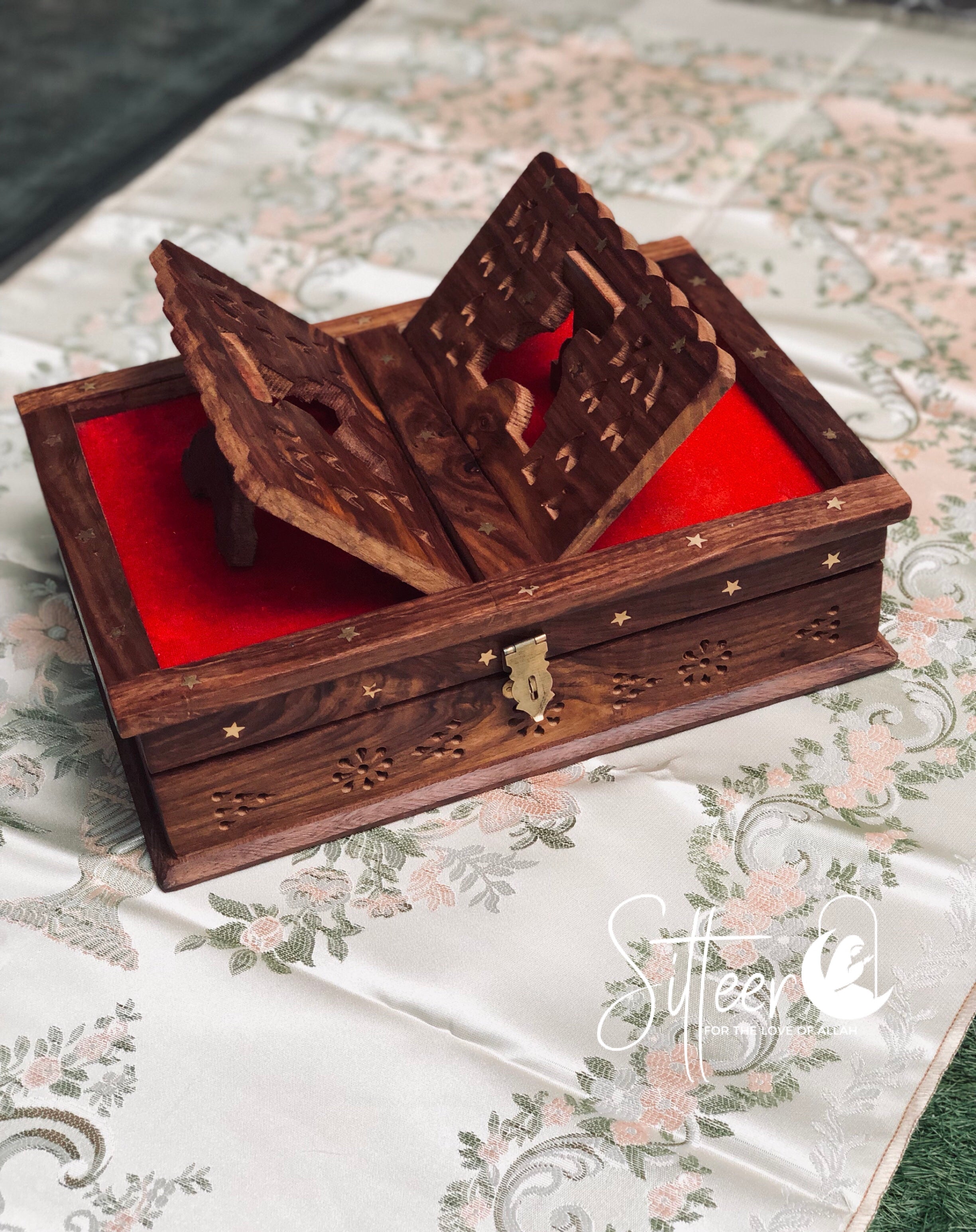 Traditional Wooden Gifting Box