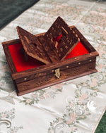 Load image into Gallery viewer, Traditional Wooden Gifting Box
