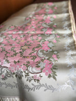 Load image into Gallery viewer, Pinky Floral Prayer Mat
