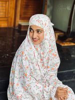 Load image into Gallery viewer, Nosheen White Florals Prayer Dress
