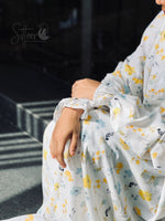 Load image into Gallery viewer, Yella Salah Florals Prayer Dress
