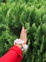 Load image into Gallery viewer, Scrunchies
