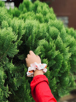 Load image into Gallery viewer, Scrunchies
